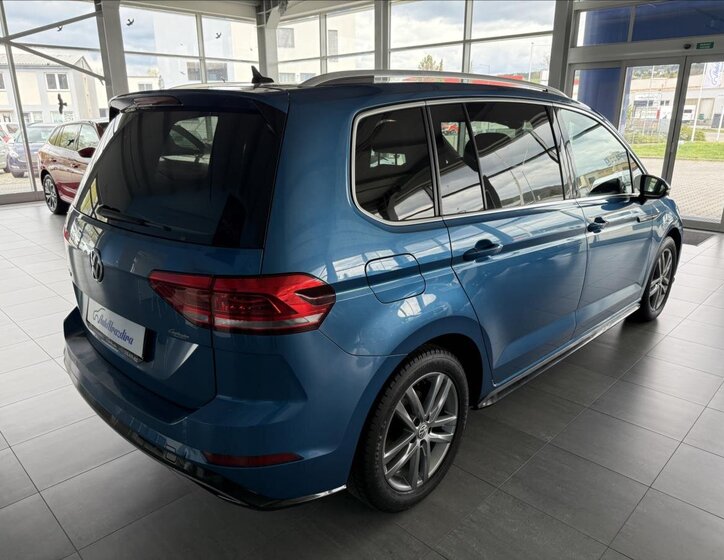Volkswagen Touran Kombi 1,5 l 110 kw