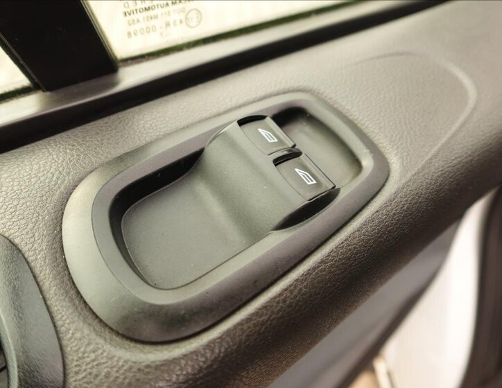 Ford Transit Custom Ostatní 2,0 l 77 kw