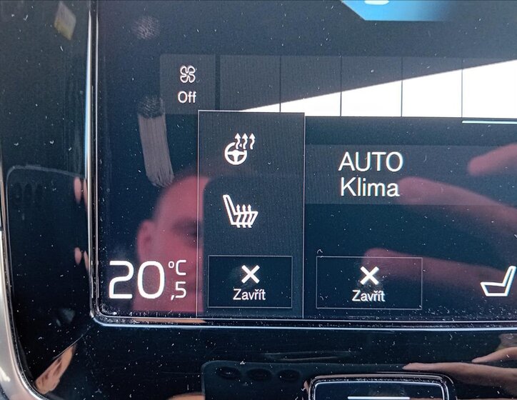 Volvo XC90 SUV 2,0 l 173 kw