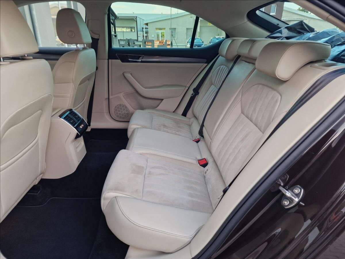 Škoda Superb Liftback 1,5 l 110 kw