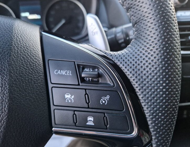 Mitsubishi Ostatní SUV / Terénní 2,4 l 138 kw