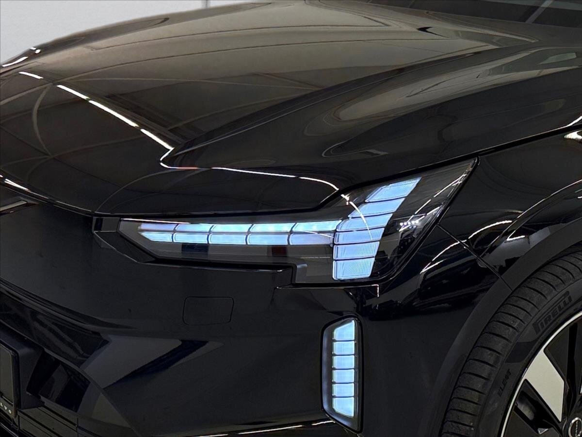 Volvo EX90 SUV / Terénní 0,0 380 kw