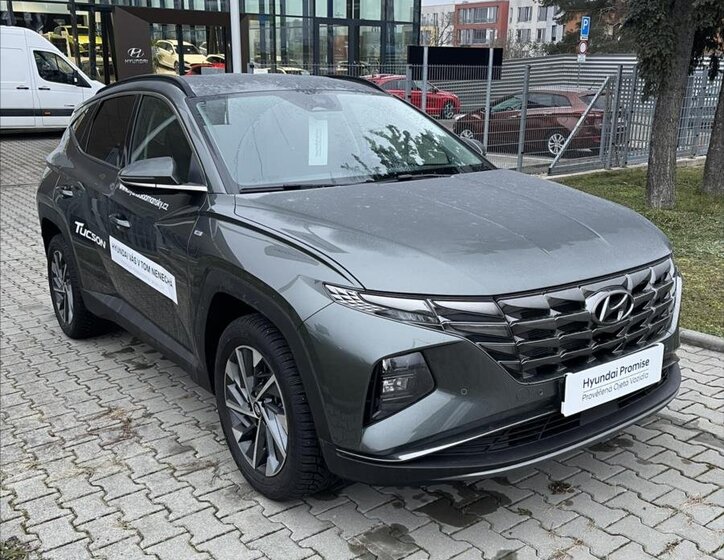 Hyundai Tucson SUV 1,6 l 100 kw