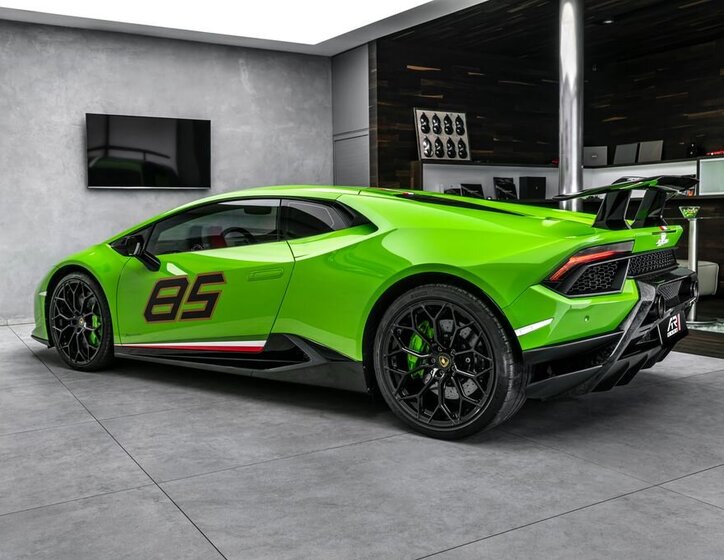 Lamborghini Huracán 7