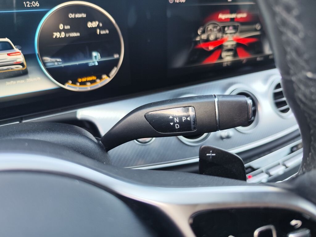 Mercedes-Benz Třídy E Kombi 2,0 l 143 kw