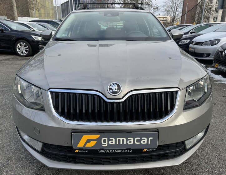 Škoda Octavia Kombi 2,0 l 110 kw