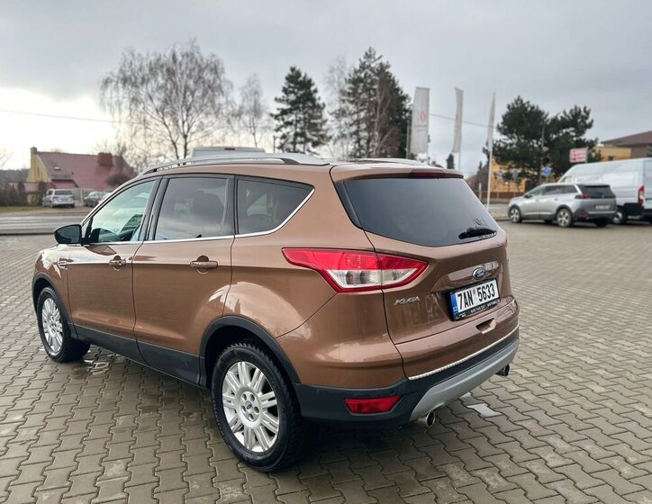 Ford Kuga SUV 2,0 l 120 kw