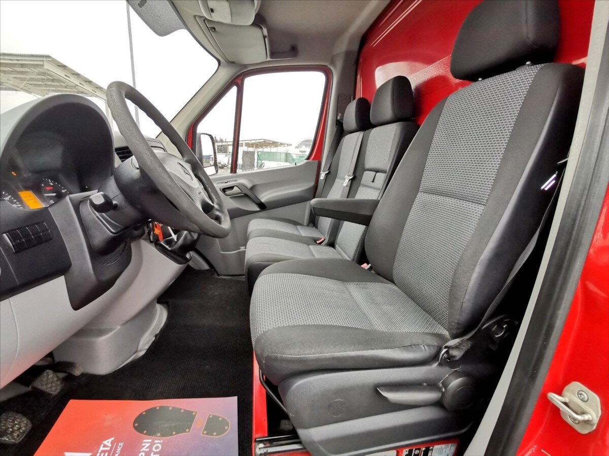 Mercedes-Benz Sprinter Skříň 2,1 l 95 kw