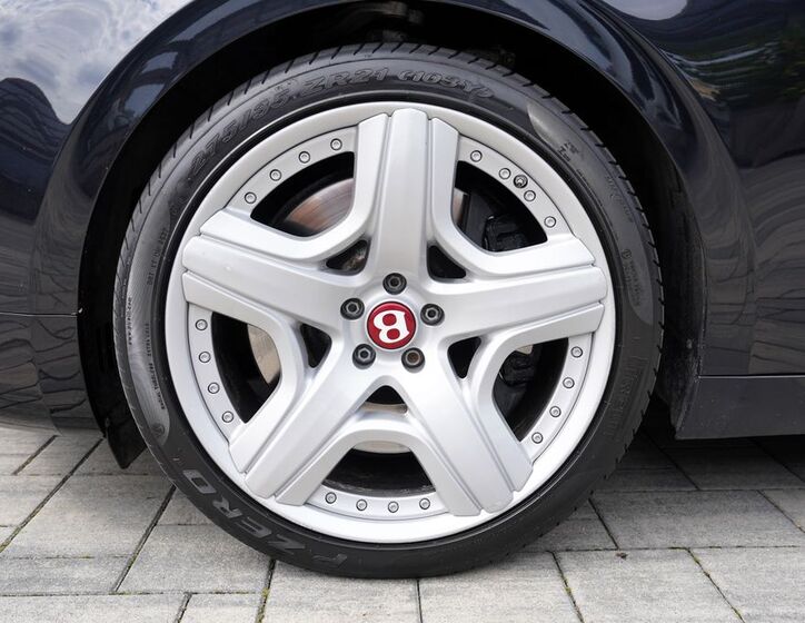 Bentley Flying Spur 15