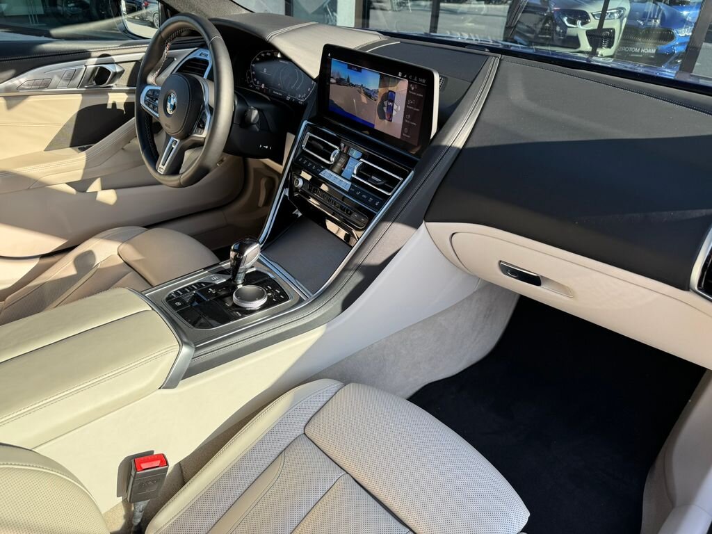 BMW Řada 8 Sedan / Limuzína 3,0 l 245 kw