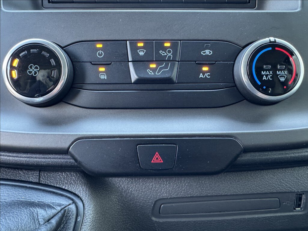 Ford Transit Custom Skříň 2,0 l 77 kw