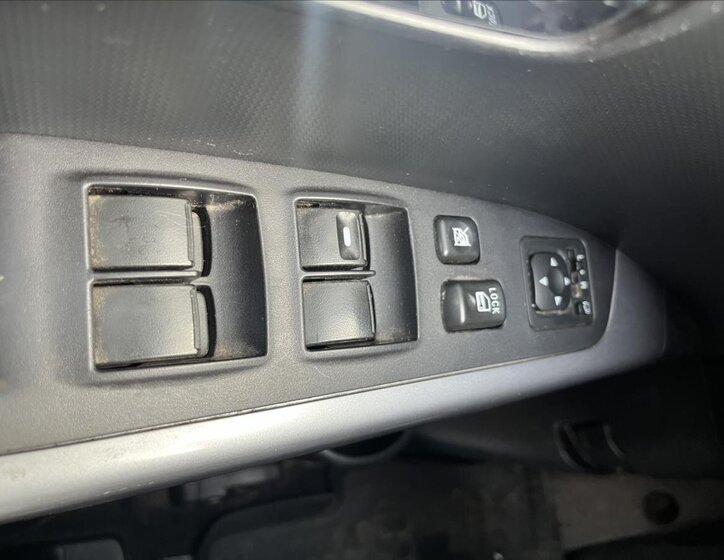 Mitsubishi Outlander SUV / Terénní 2,3 l 130 kw