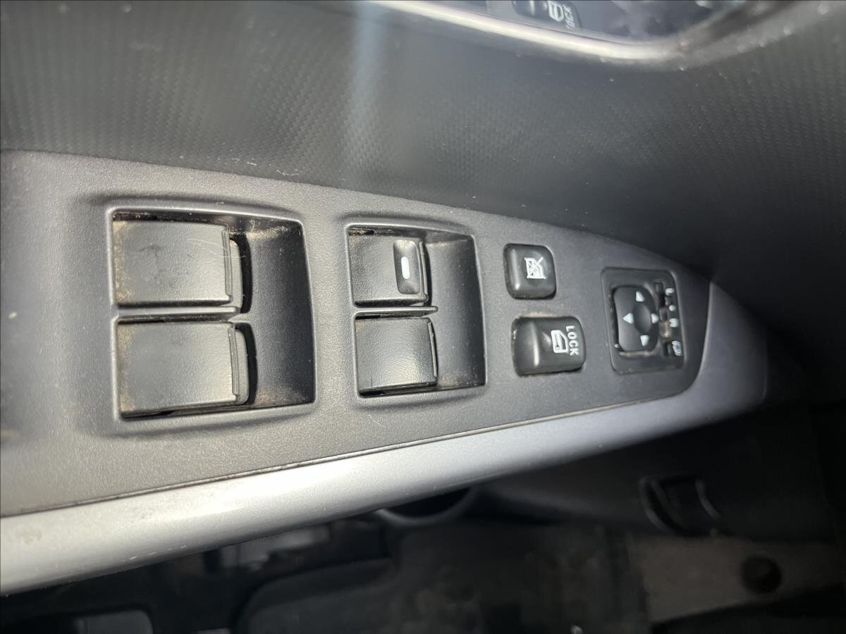 Mitsubishi Outlander SUV / Terénní 2,3 l 130 kw