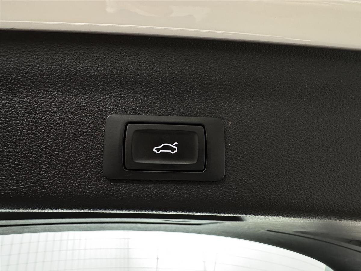 Audi A6 Kombi 2,0 l 150 kw