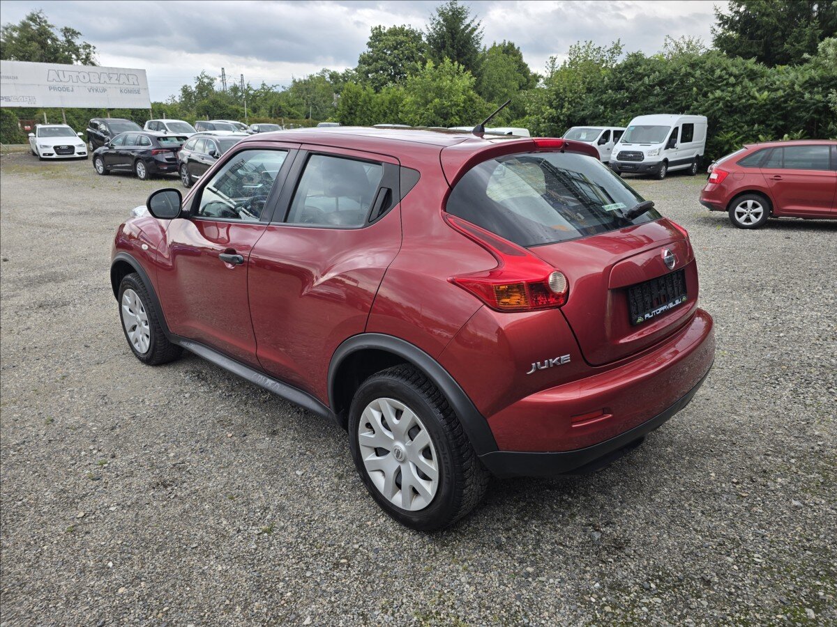 Nissan Juke CUV / Crossover 1,6 l 86 kw