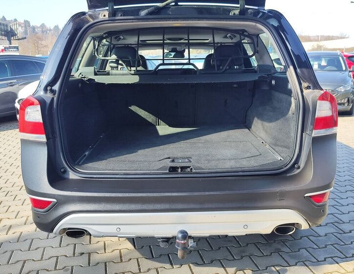Volvo XC70 Kombi 2,4 l 158 kw