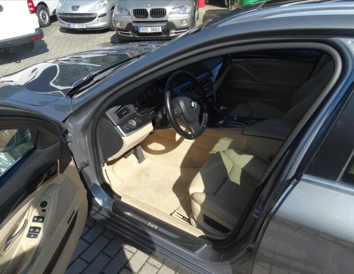 BMW Řada 5 4