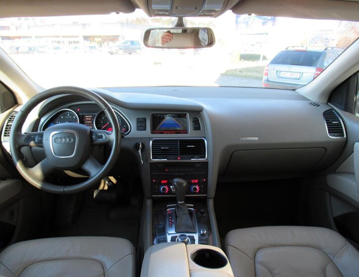 Audi Q7 SUV / Terénní 3,0 l 171 kw