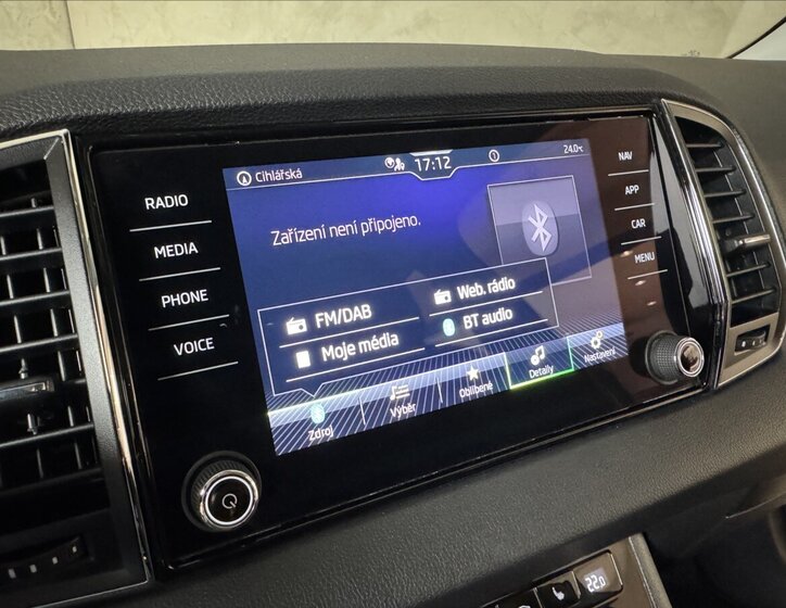 Škoda Karoq SUV / Terénní 1,5 l 110 kw