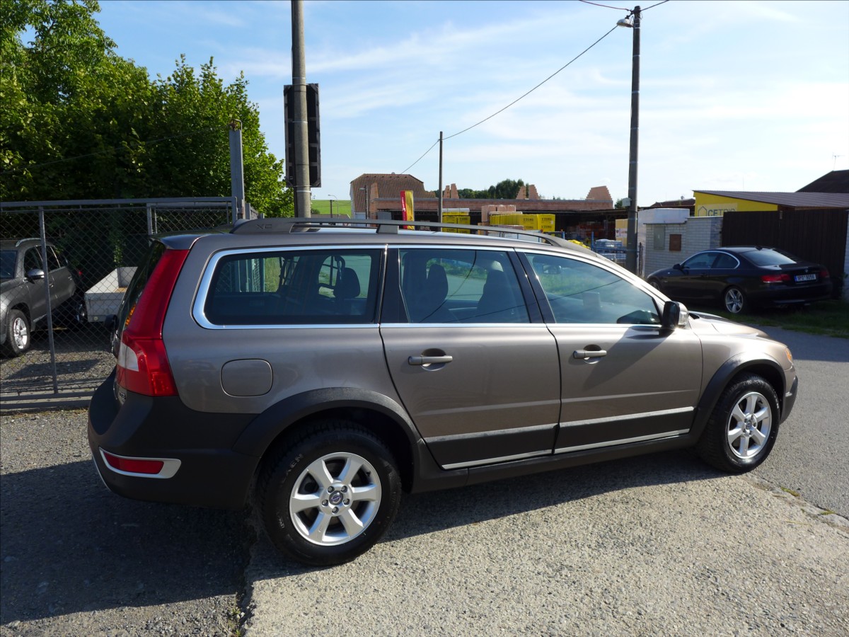Volvo XC70