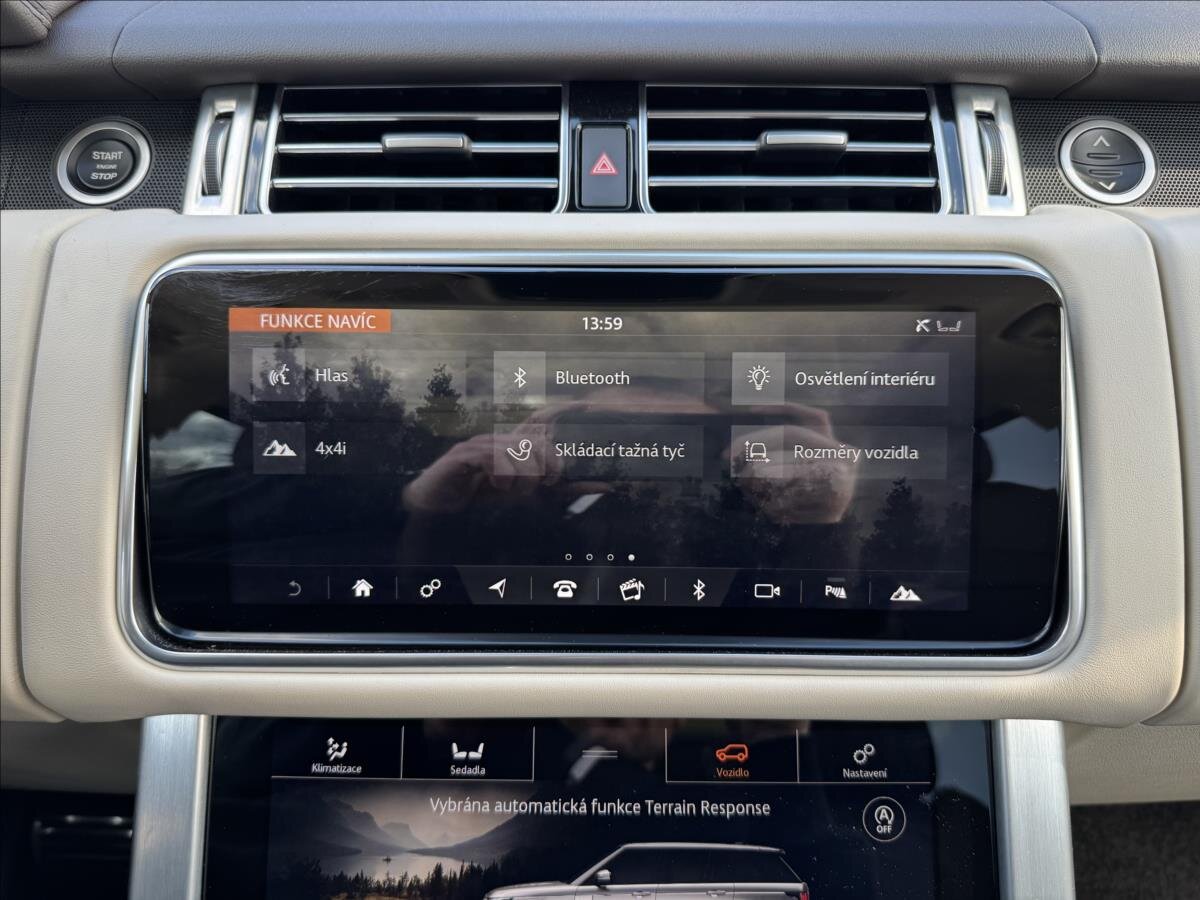 Land Rover Range Rover SUV 3,0 l 221 kw