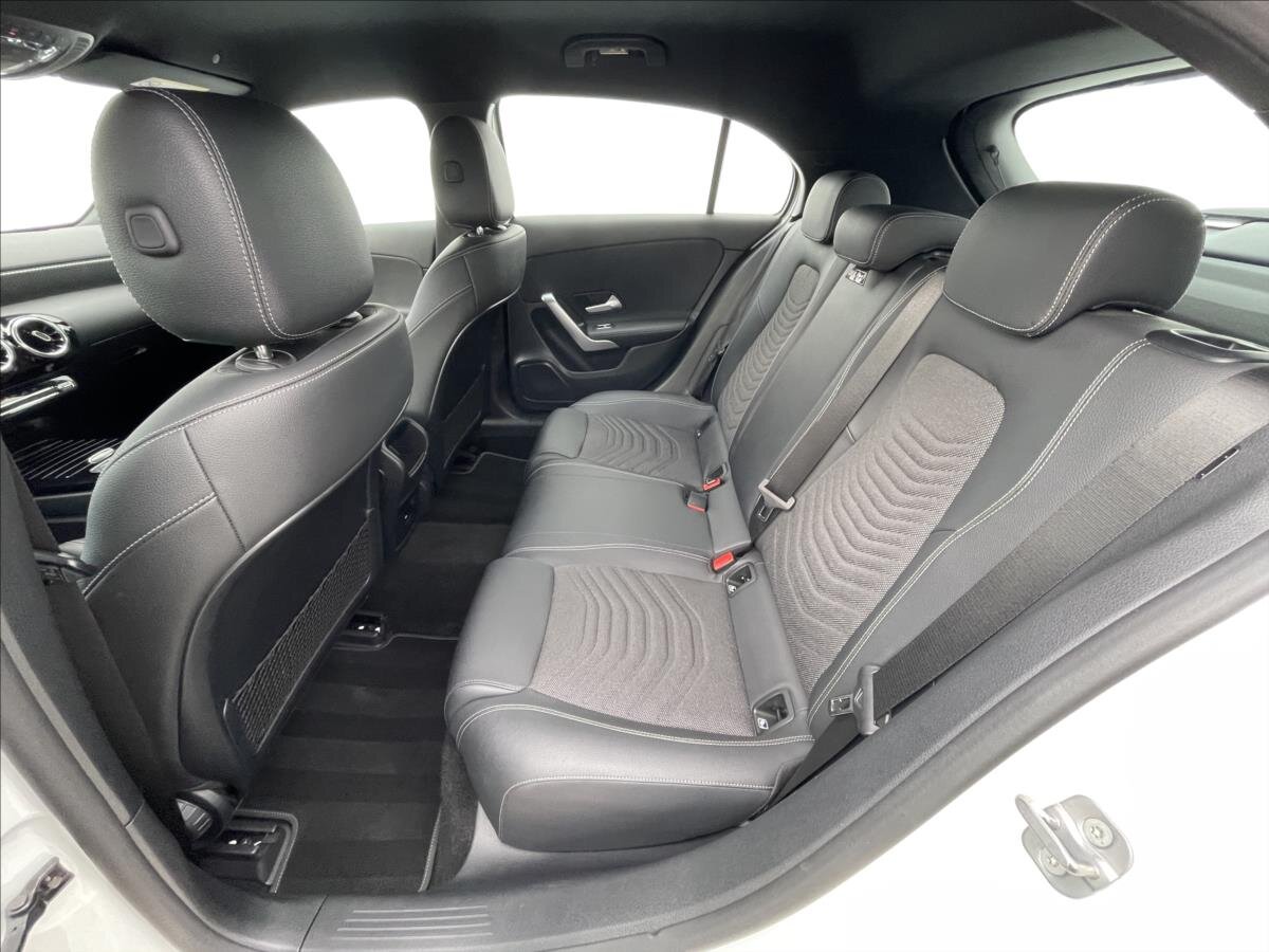 Mercedes-Benz Třídy A Hatchback 2,0 l 110 kw