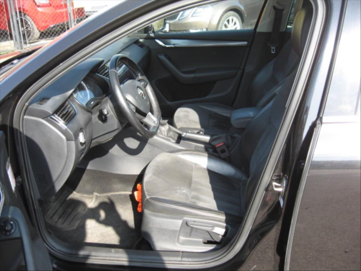 Škoda Octavia Kombi 1,6 l 85 kw