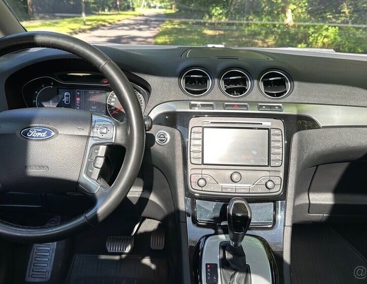 Ford S-MAX MPV 0,0 147 kw