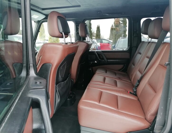 Mercedes-Benz Třídy G 10