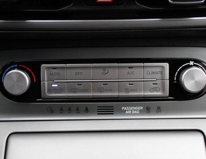 Hyundai Kona SUV / Terénní 0,0 150 kw