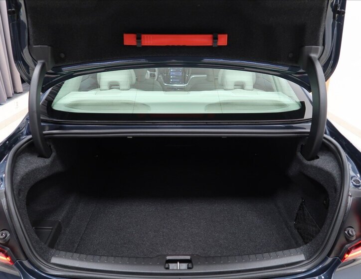 Volvo S60 Sedan / Limuzína 2,0 l 184 kw