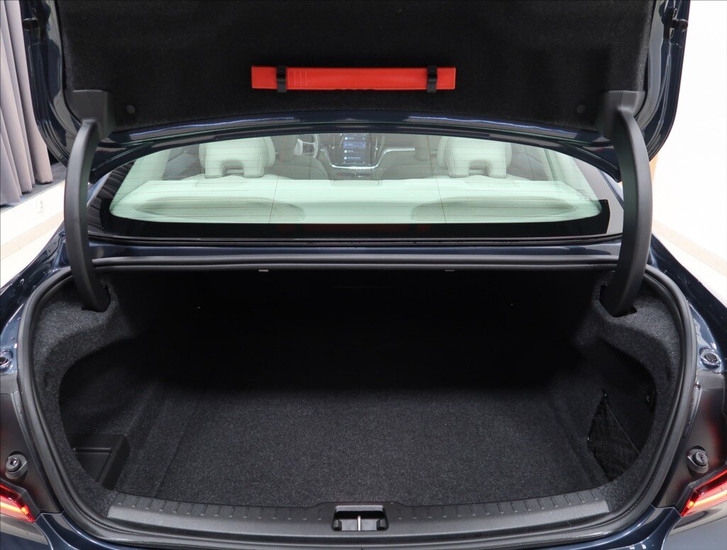 Volvo S60 Sedan / Limuzína 2,0 l 184 kw