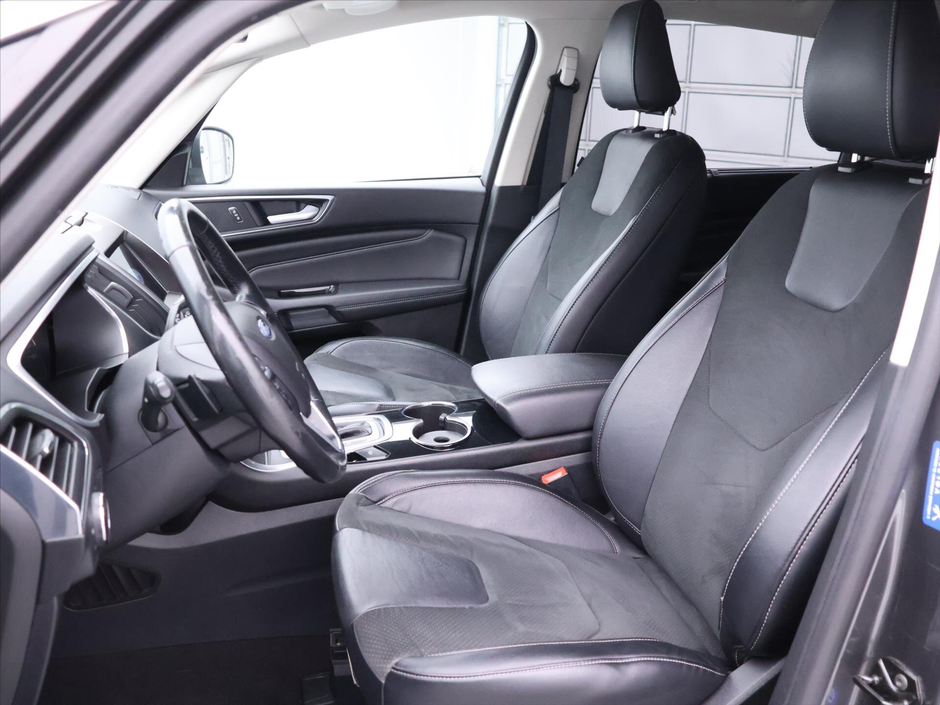 Ford S-MAX MPV 2,0 l 132 kw