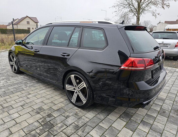 Volkswagen Golf Sportsvan Kombi 2,0 l 221 kw