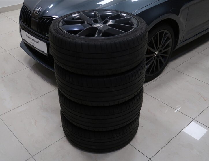 Škoda Octavia Kombi 2,0 l 169 kw