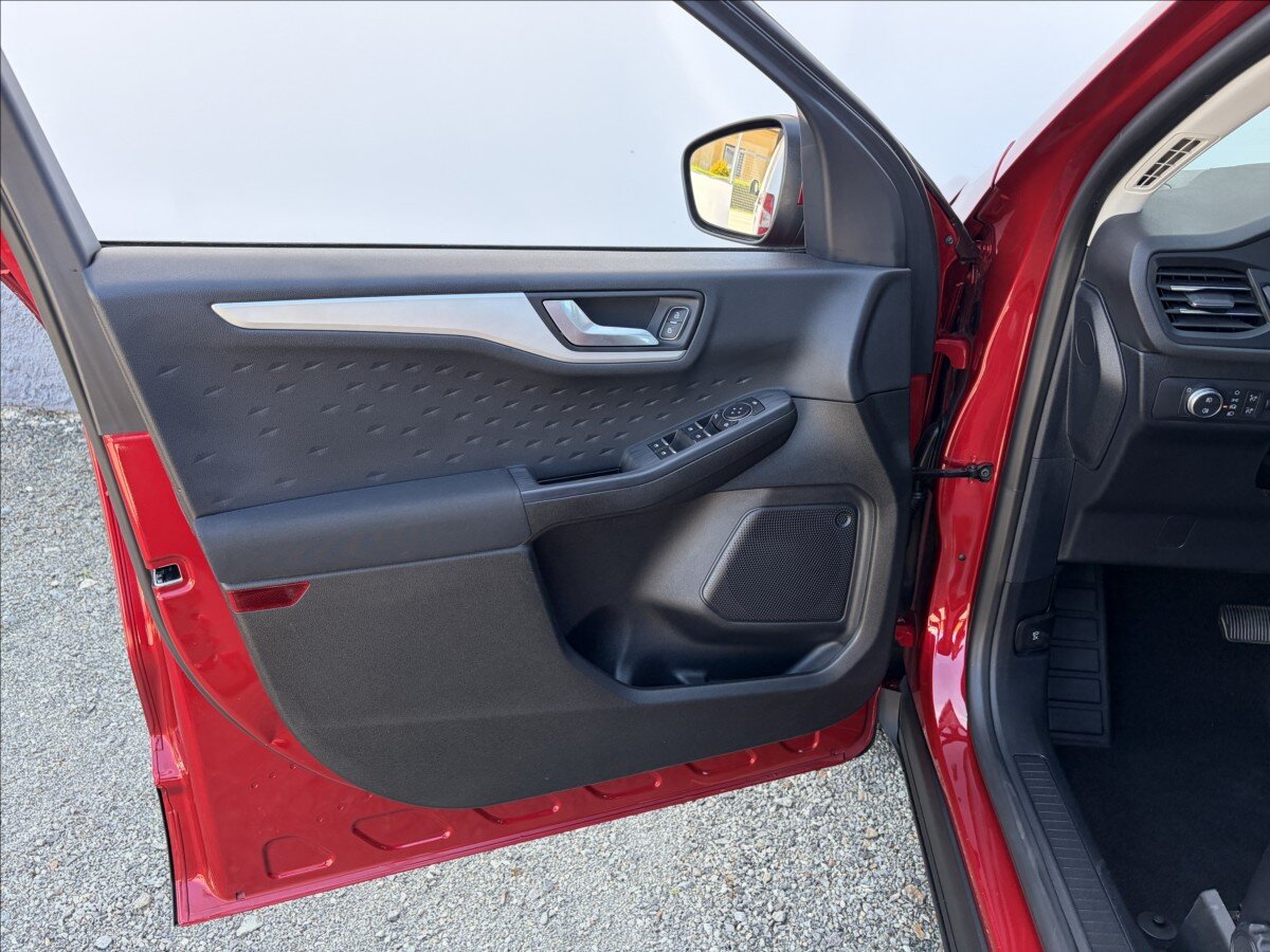 Ford Kuga Kombi 2,0 l 140 kw