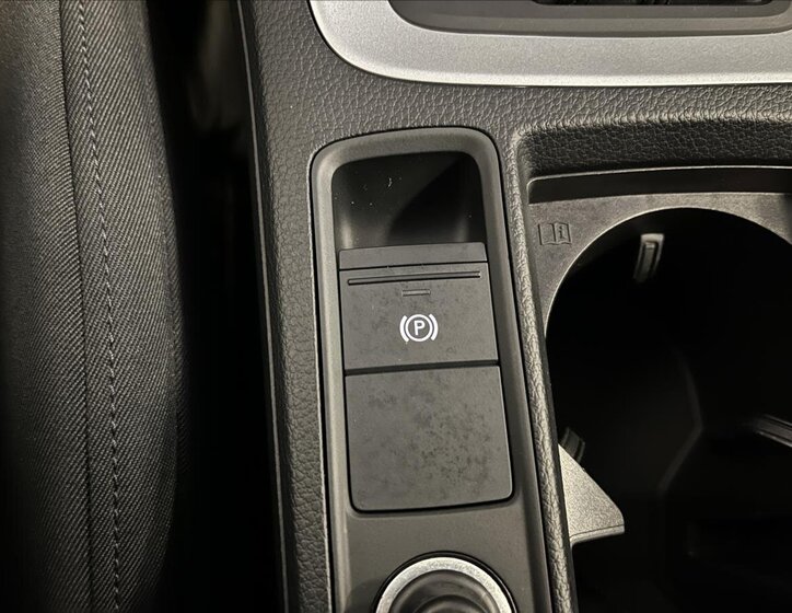 Audi Q3 SUV 1,5 l 110 kw