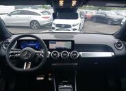 Mercedes-Benz EQB 10