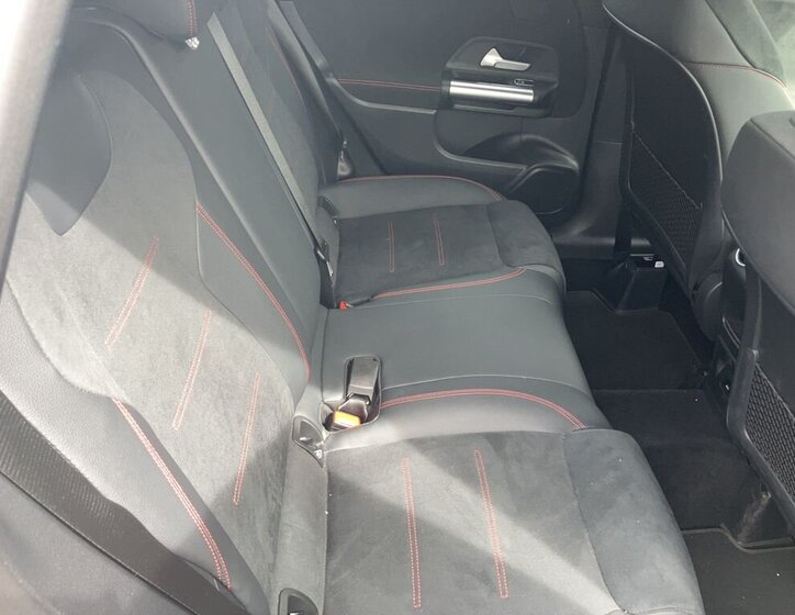 Mercedes-Benz Třídy B MPV 1,3 l 120 kw