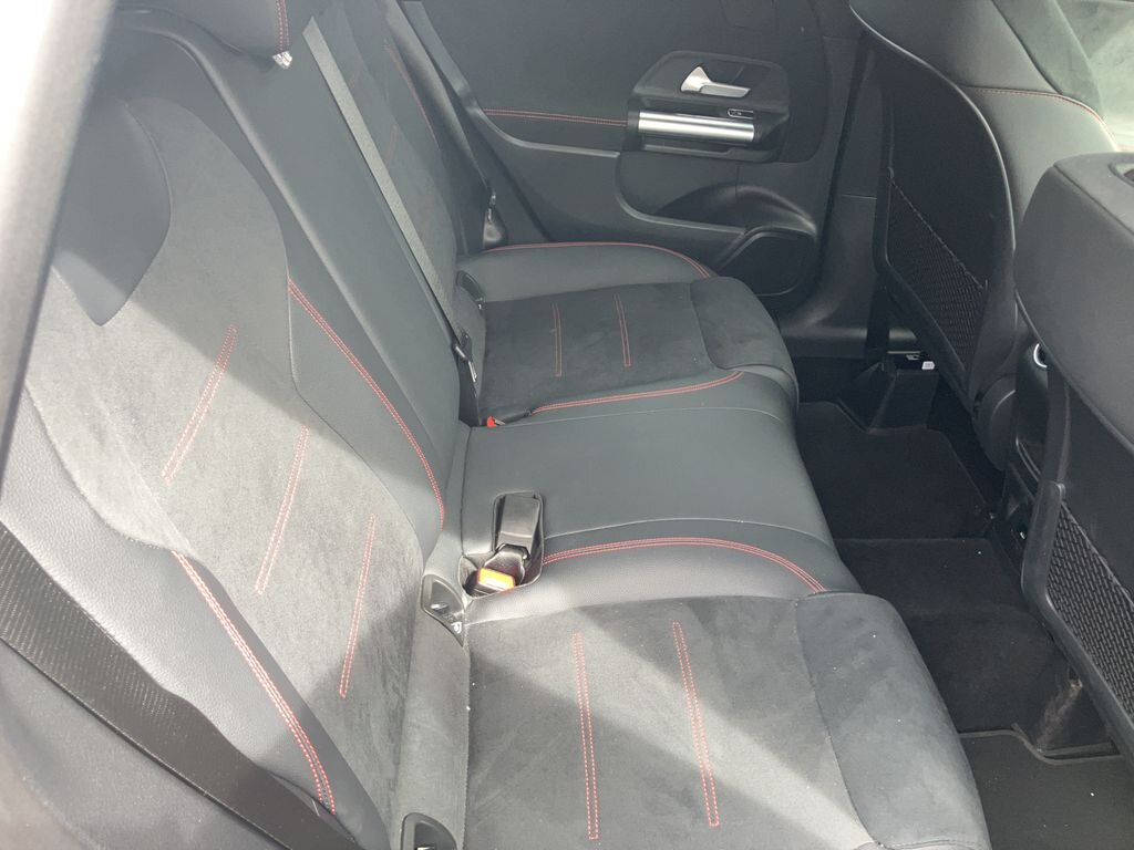 Mercedes-Benz Třídy B MPV 1,3 l 120 kw