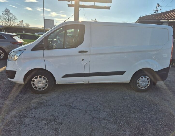 Ford Transit Custom Skříň 2,0 l 77 kw