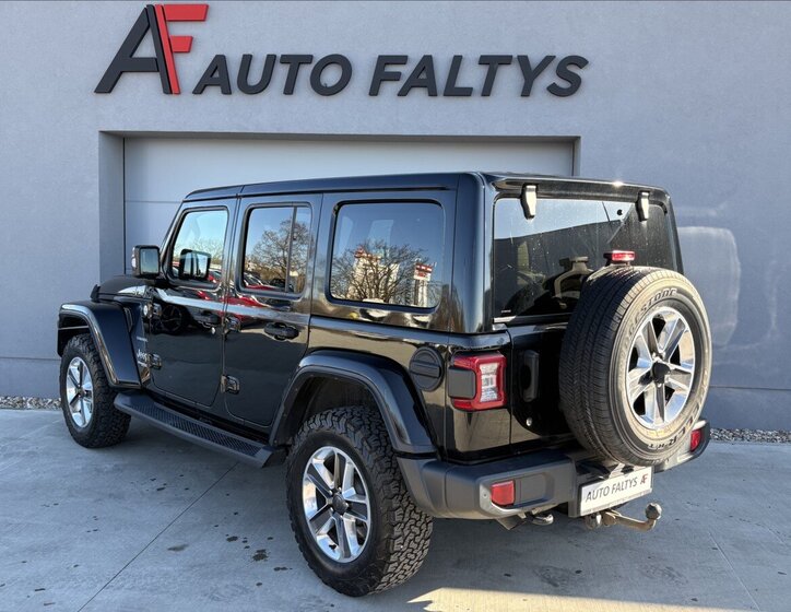 Jeep Wrangler Ostatní 2,1 l 147 kw