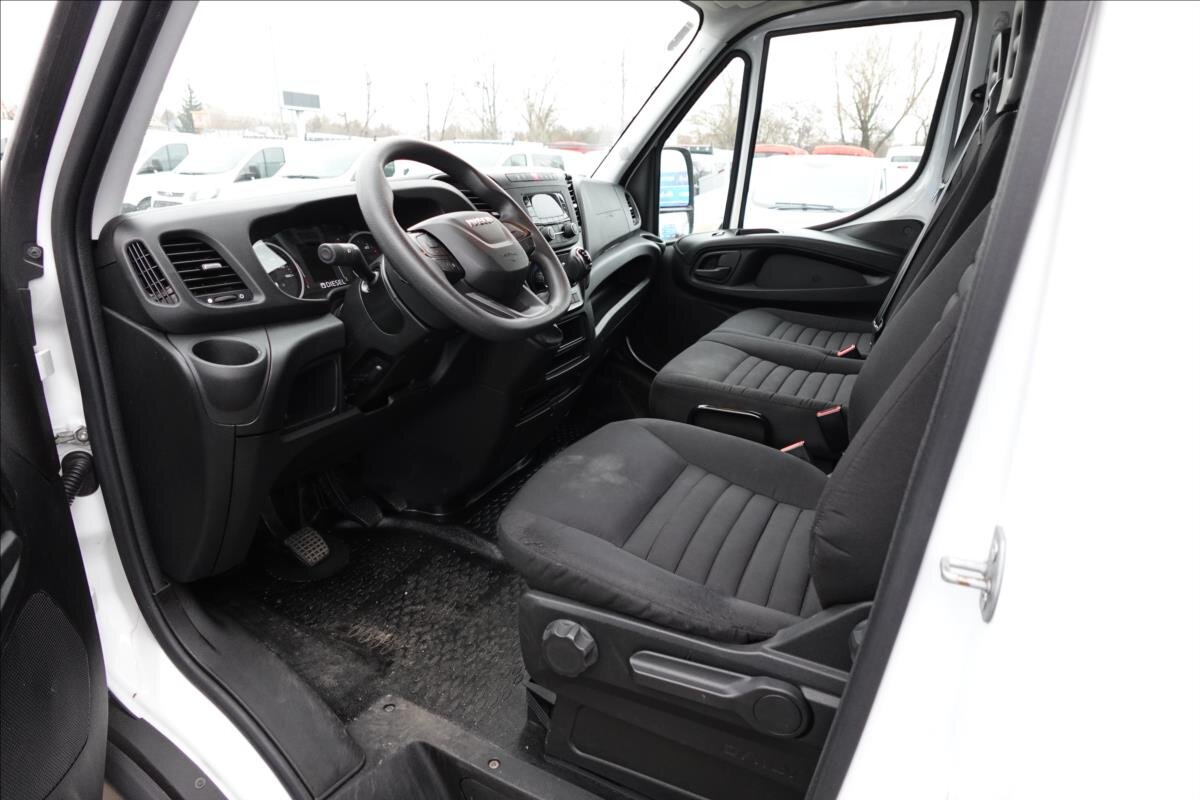 Iveco Daily Skříň 2,3 l 115 kw