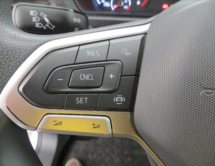 Volkswagen Caddy Skříň 2,0 l 75 kw