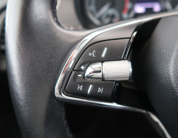 Škoda Fabia Kombi 999,0 70 kw