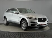 Jaguar F-Pace SUV / Terénní 2,0 l 132 kw