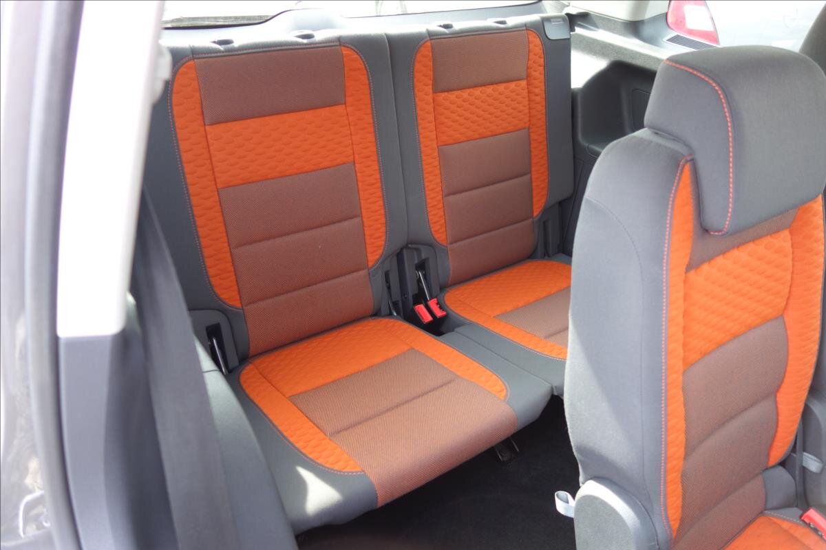 Volkswagen Touran MPV 2,0 l 103 kw