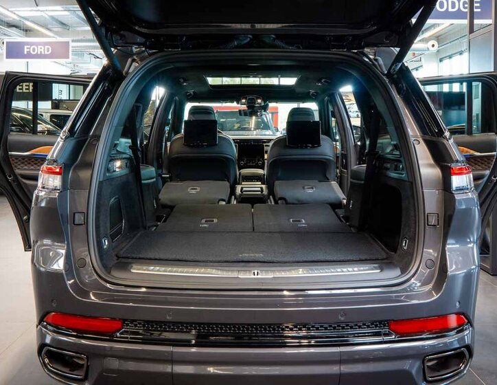 Jeep Grand Cherokee 7