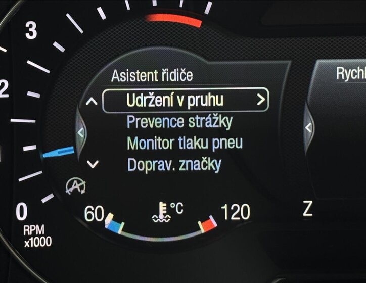 Ford Mondeo Kombi 2,0 l 132 kw