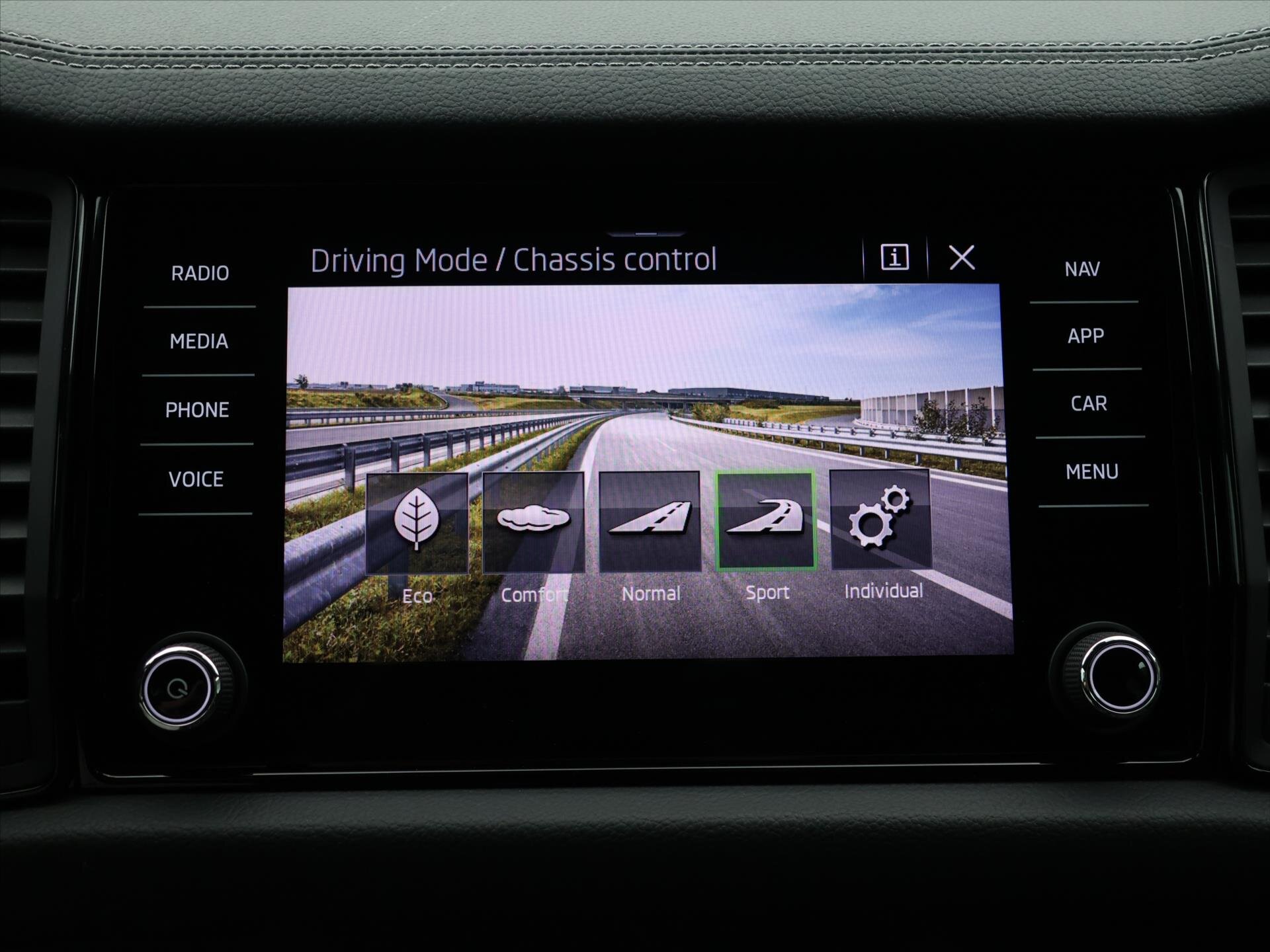 Škoda Kodiaq SUV / Terénní 2,0 l 110 kw